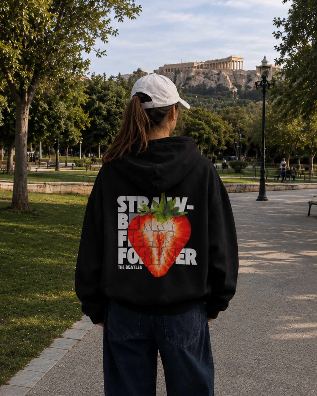 STRAWBERRY FIELDS FOREVER - Women Oversized Hoodie