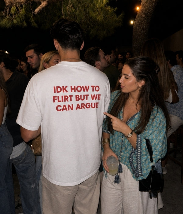 IDK HOW TO FLIRT - Oversized T-shirt  [ Unisex ]
