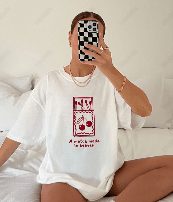 CHERRY - Women Oversized T-shirt