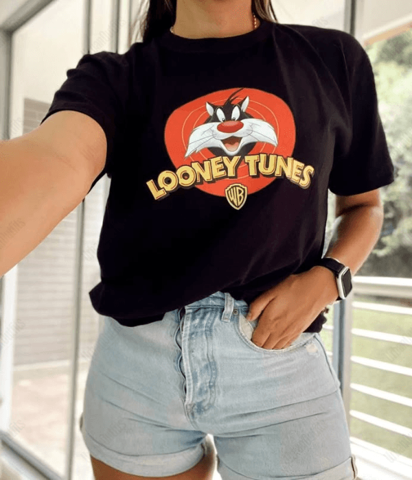 LOONEY TUNES - Women Oversized T-shirt