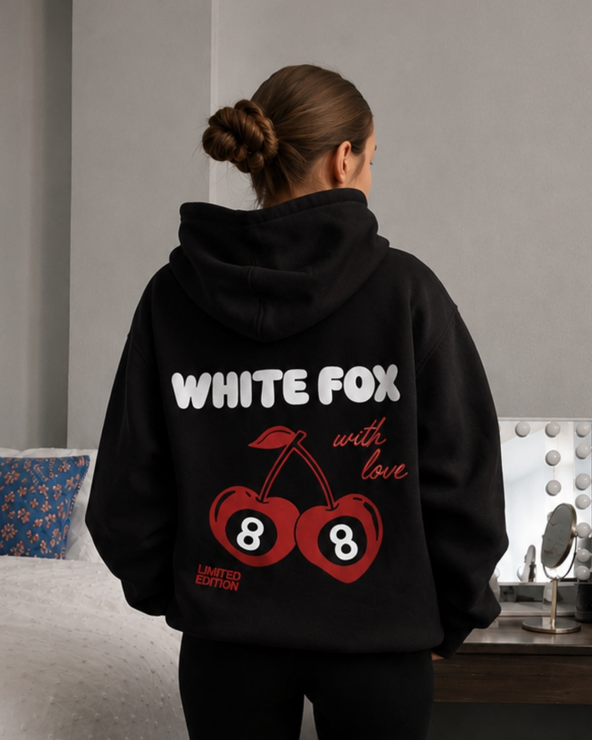WHITE FO(X) - Women Oversized Hoodie