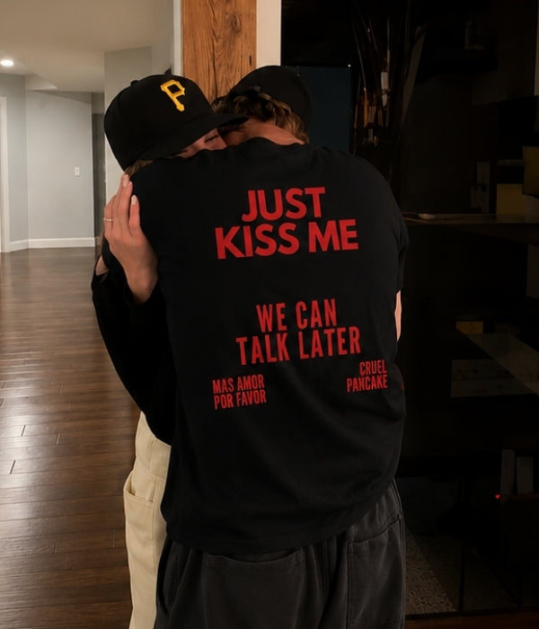 JUST KISS ME - Oversized T-shirt  [ Unisex ]