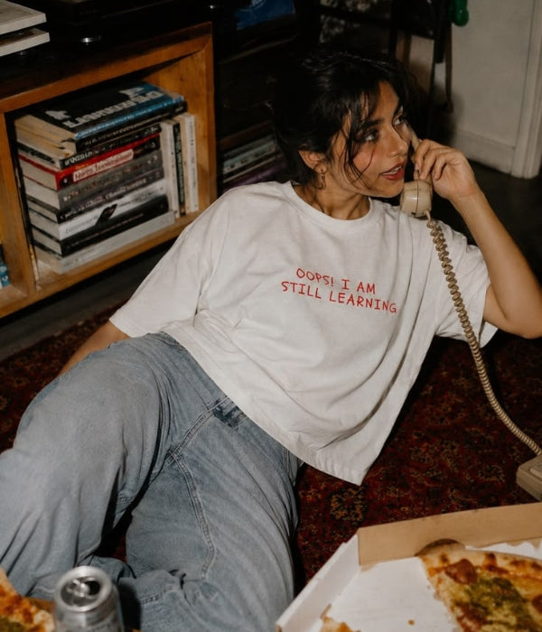Oops , i'm still learning - Women Oversized T-shirt