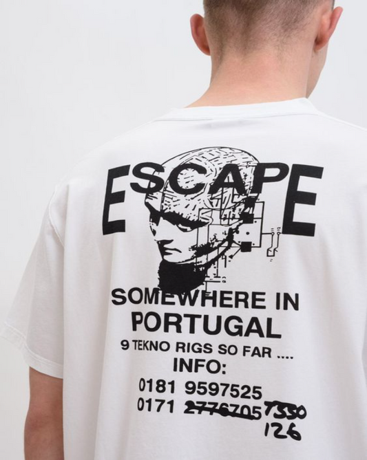 ESCAPE men Oversized T-Shirt