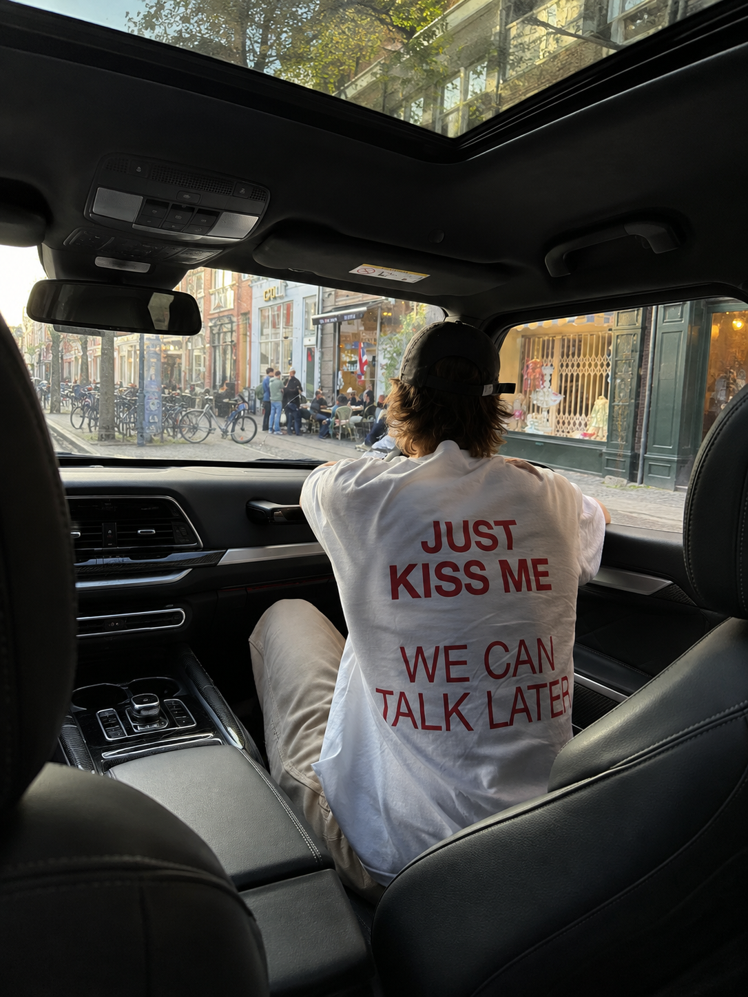 JUST KISS ME - Oversized T-shirt  [ Unisex ]