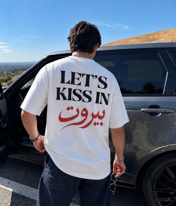 LET'S KISS IN بيروت - Oversized T-shirt  [ Unisex ]