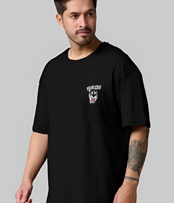 UrbanOutfits Men Oversized T-Shirt ' FEARLESS ' Men Oversized T-shirt