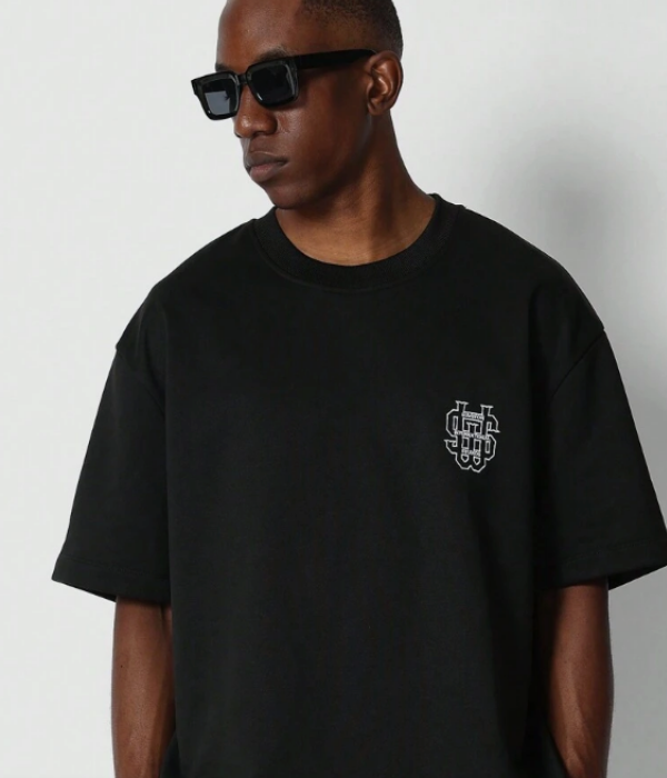 UrbanOutfits Men Oversized T-Shirt Men Oversized T-shirt