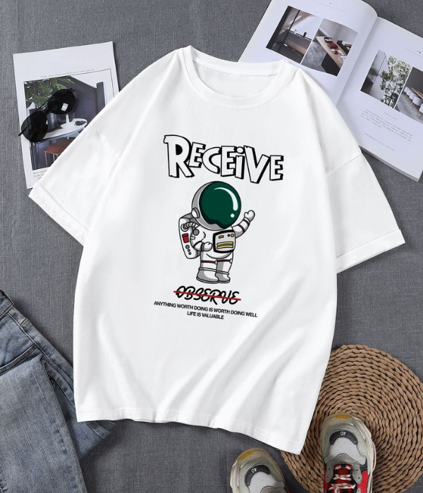 UrbanOutfits Men Oversized T-Shirt White / S ASTRONAUT - Men Oversized T-shirt