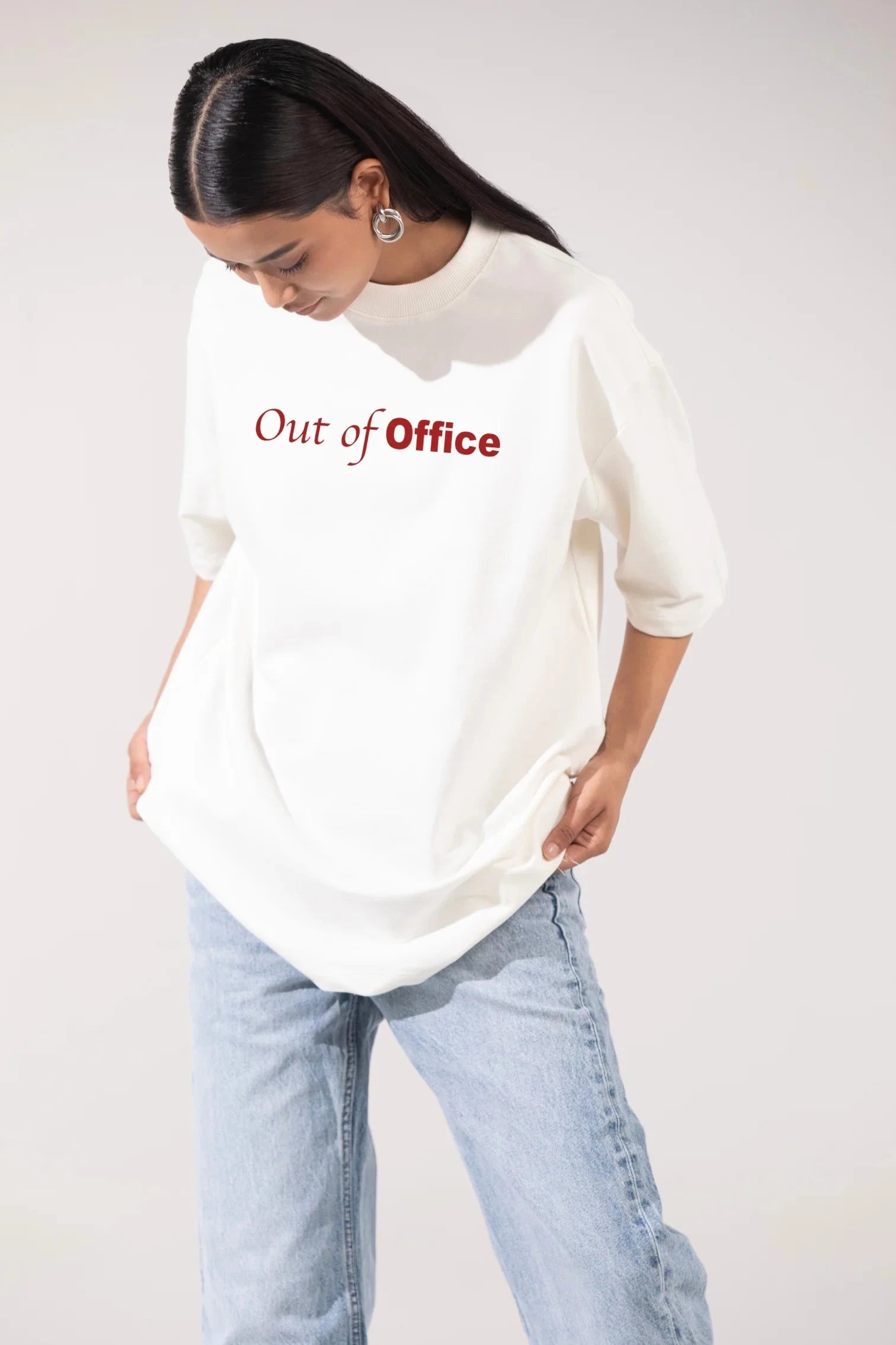 UrbanOutfits Oversized T-shirt ' Out of Office 'Oversized T-shirt [ UNISEX ]