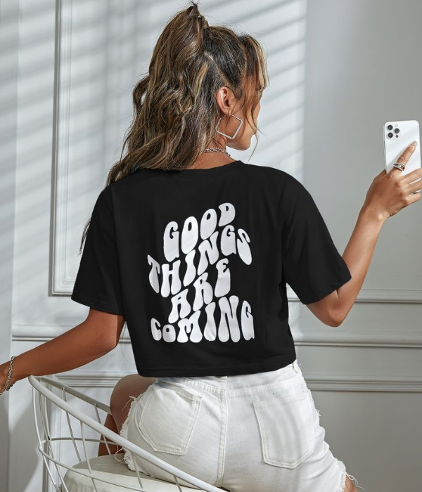 UrbanOutfits Women Crop Top Black / S Design Crop Top oversized