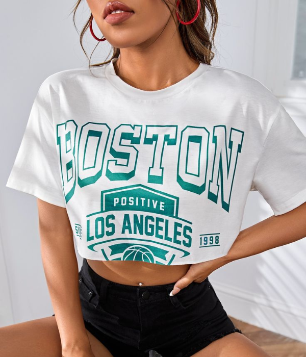 UrbanOutfits Women Crop Top White / S Boston Oversized Crop top