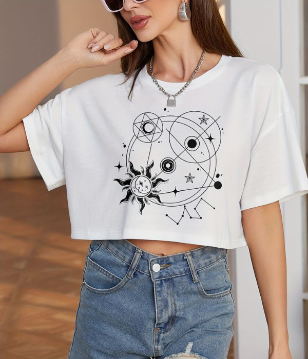 UrbanOutfits Women Crop Top White / S Oversized Crop Top