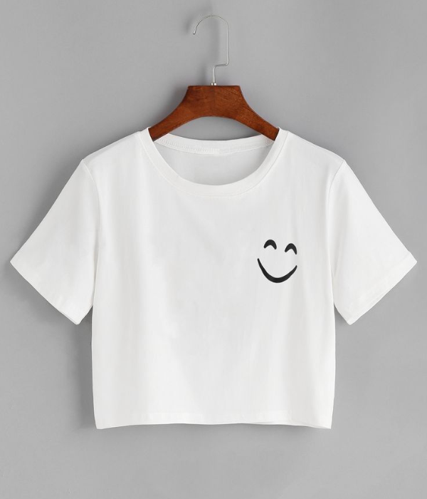 UrbanOutfits Women Crop Top White / S SMILE Oversized Crop Top