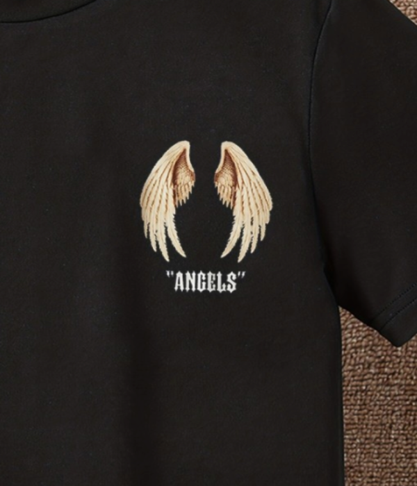 UrbanOutfits Women Oversized T-shirt ' ANGELS 'Oversized T-shirt