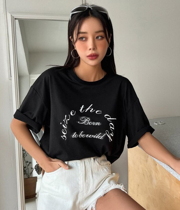 UrbanOutfits Women Oversized T-shirt Black / S ' Born to be wild ' Women Oversized T-shirt