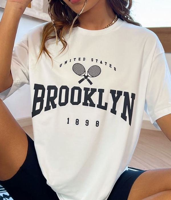 UrbanOutfits Women Oversized T-shirt White / S BROOKLYN Women Oversized T-shirt