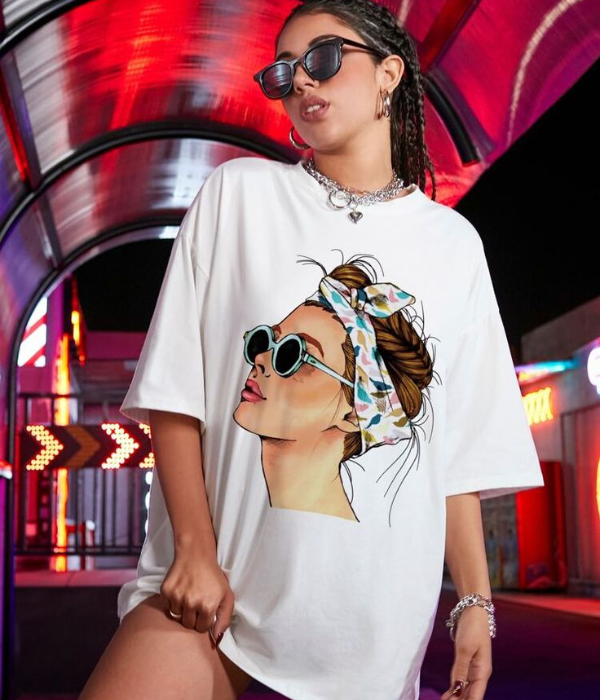 UrbanOutfits Women Oversized T-shirt White / S Women Oversized T-shirt