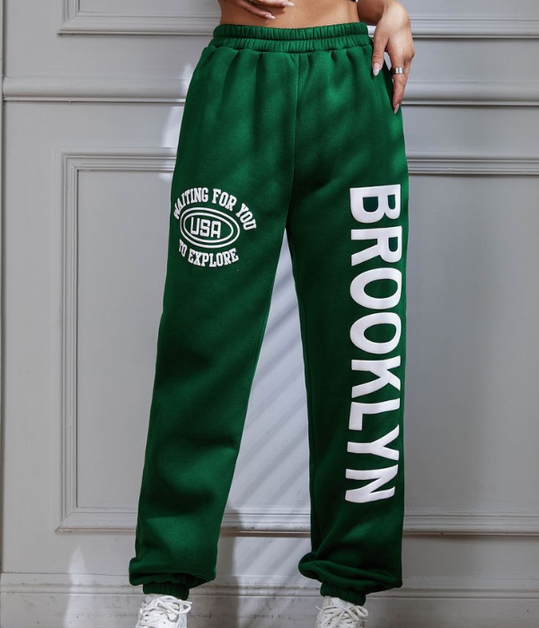 UrbanOutfits Women Sweatpants 'BROOKLYN ' Unisex Oversized Sweatpants