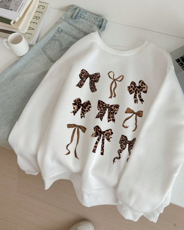 UrbanOutfits Women sweatshirt White / Cotton-Fleece / S leopard Bow - Women Oversized sweatshirt